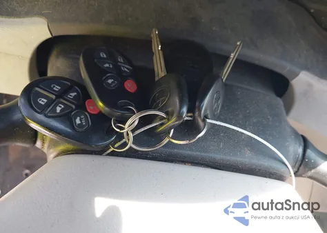 2011 Toyota Sienna Xle V6 из США, поврежденный, VIN 5TDYK3DC8BS146813